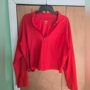 NWOT OLD navy ACTive Top Size XL